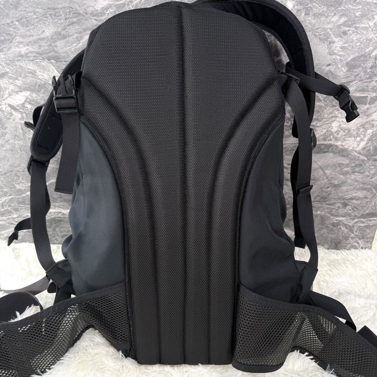 Stussy ✖️Porter 黒リュック・バックパック　ラスタ Stussy ✖️Porter 黒リュック・バックパック ラスタ