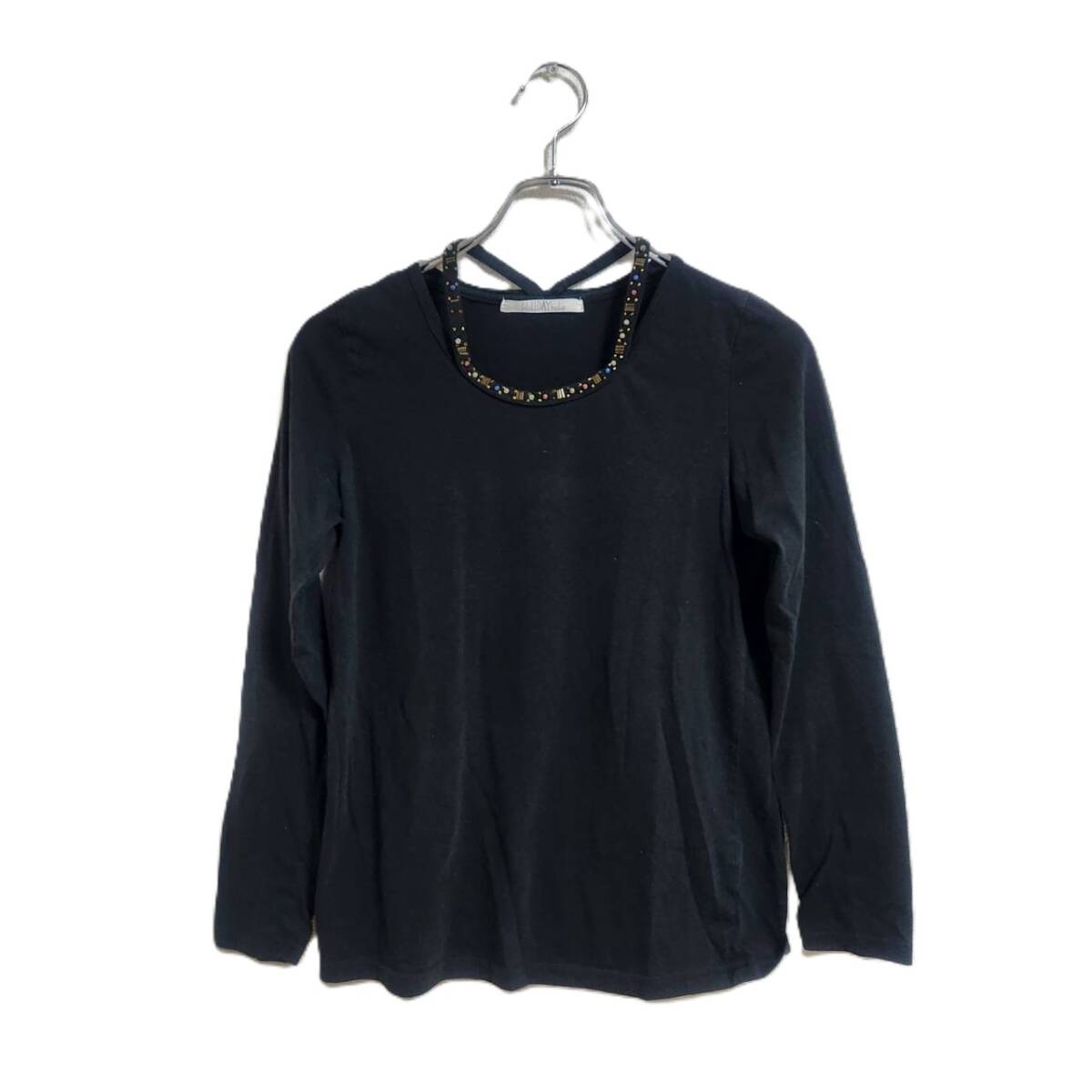 しまむら HOLIDAY holic カットソー ビジュー ブラック F 上品_画像1