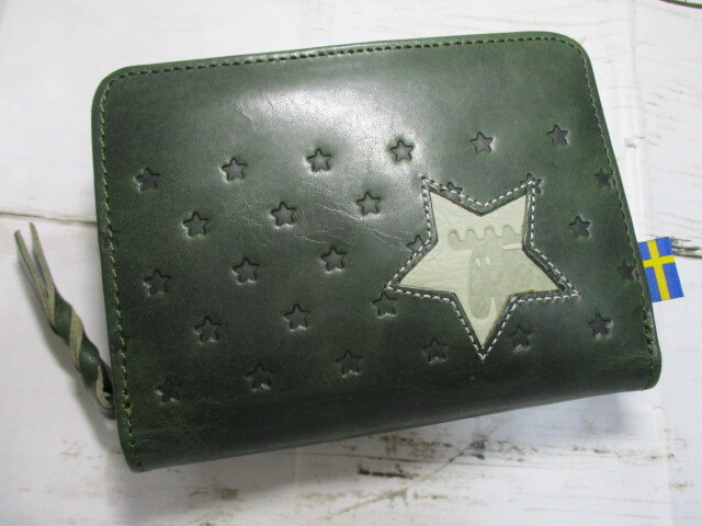 新品 モズ 財布 レディース 折財布 二つ折り ラウンド moz ブランド 本革 star2 スター型押しのカラフルPOPデザイン グリーン_画像1