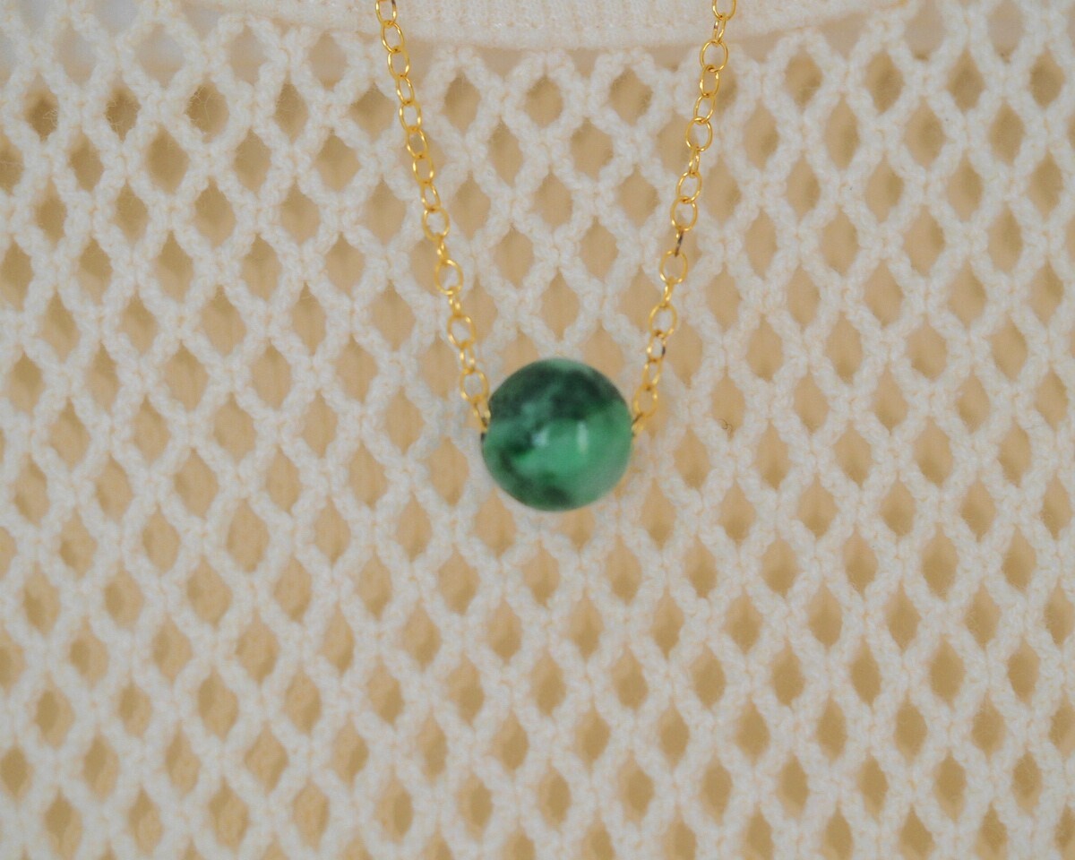 糸魚川翡翠　SV　ネックレス　一粒　天然無処理ヒスイ_画像9