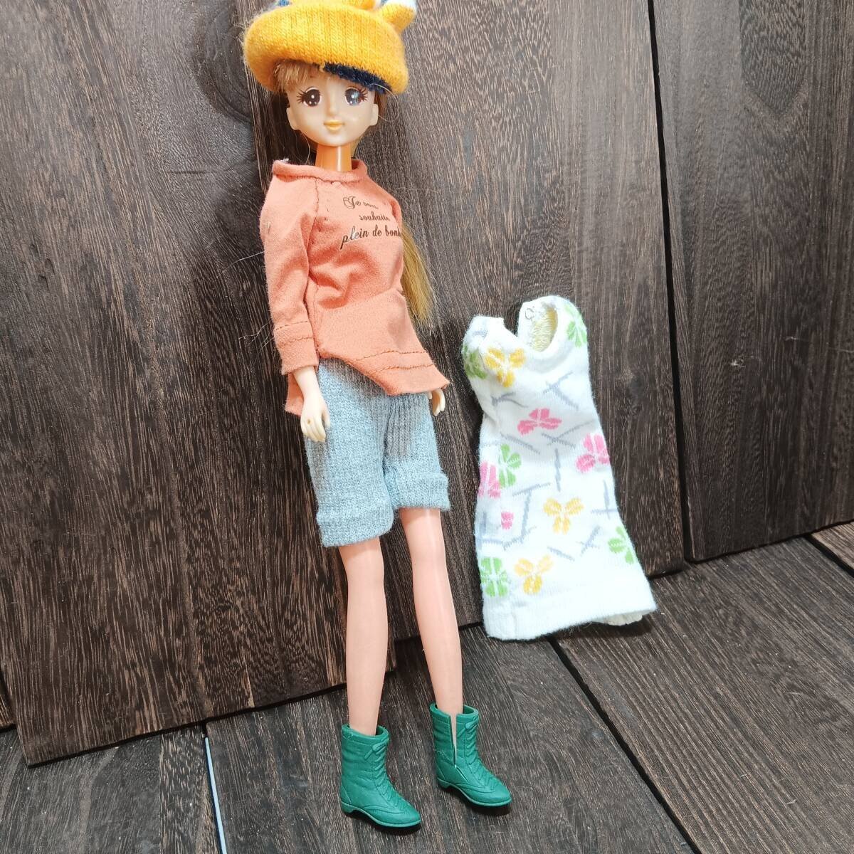 TAKARA 81 ジェニーちゃん 人形 タカラ おもちゃ