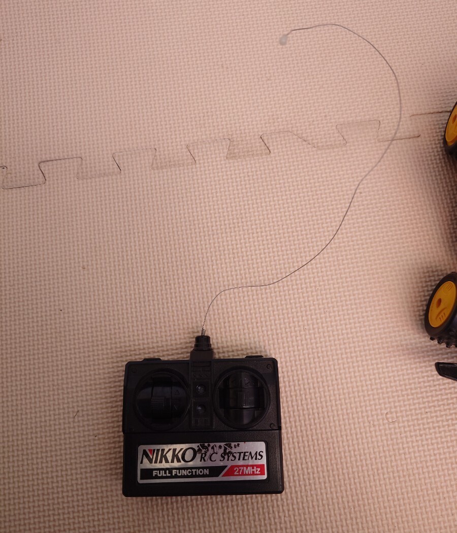 [ утиль ]NIKKO машина с радиоуправлением RACING CHARIOT-2 Nikko радиоконтроллер retro игрушка игрушка RC снятие деталей 