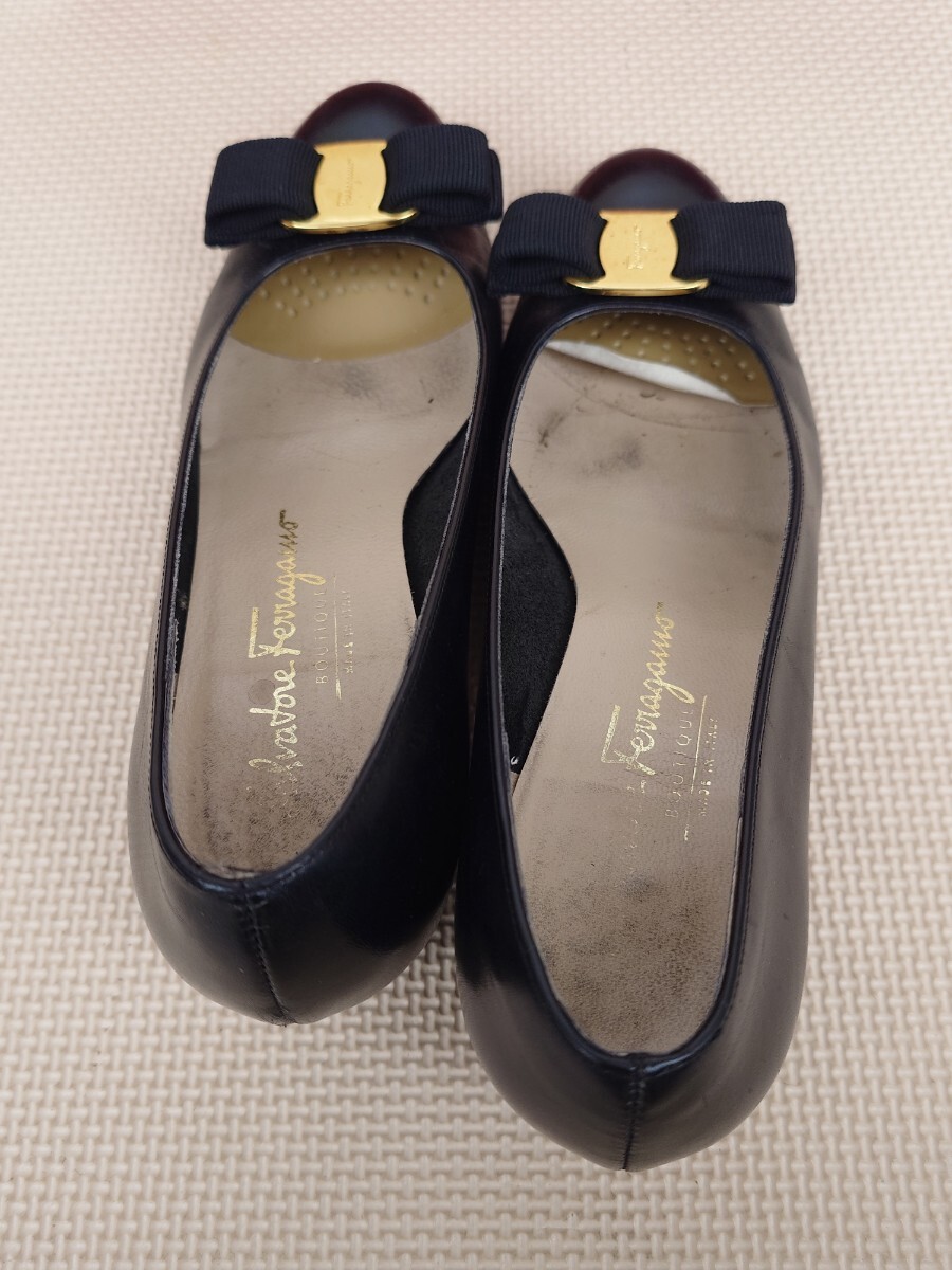 Salvatore Ferragamo VARA パンプス ブラック ローヒール ヴァラ サイズ 6 / 23.5cm リボン サルヴァトーレ フェラガモ 箱付き