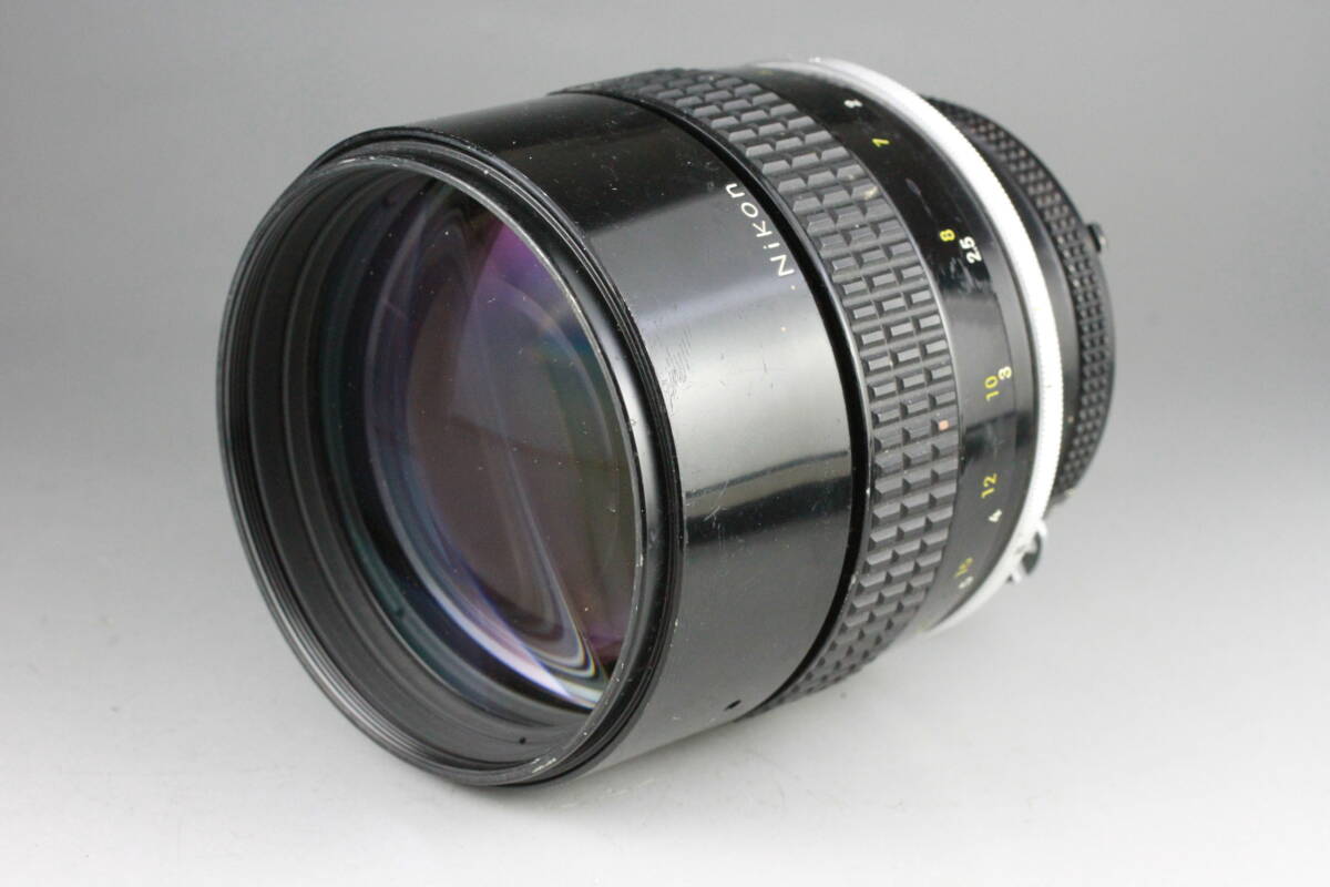 Nikon ニコン Ai NIKKOR 135mm F2 ニッコール 純正キャップ付き 単焦點 望遠レンズ
