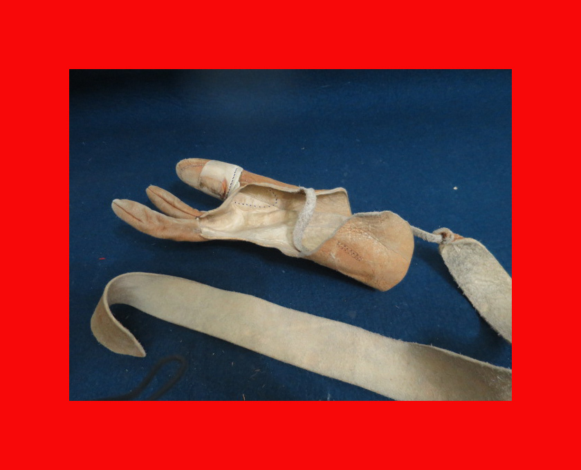 武具 刀具 骨董品 骨董品 武具 日本刀の鍔 アンティーク すかし鍔 刀装具 鍔 日本刀