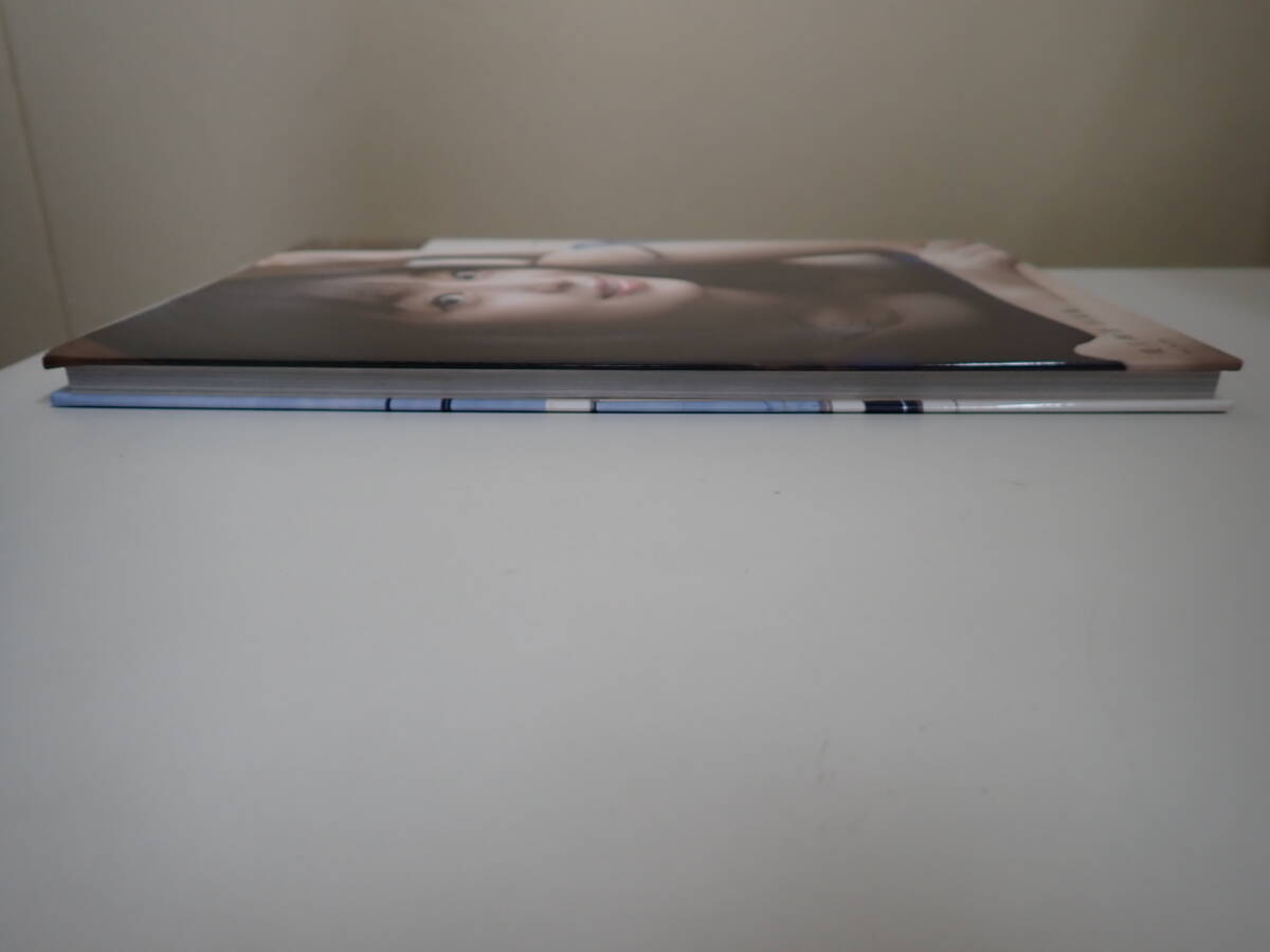 X2Bφ　みつき色　美月絢音 寫真集　中山雅文/撮影　ワニブックス　初版