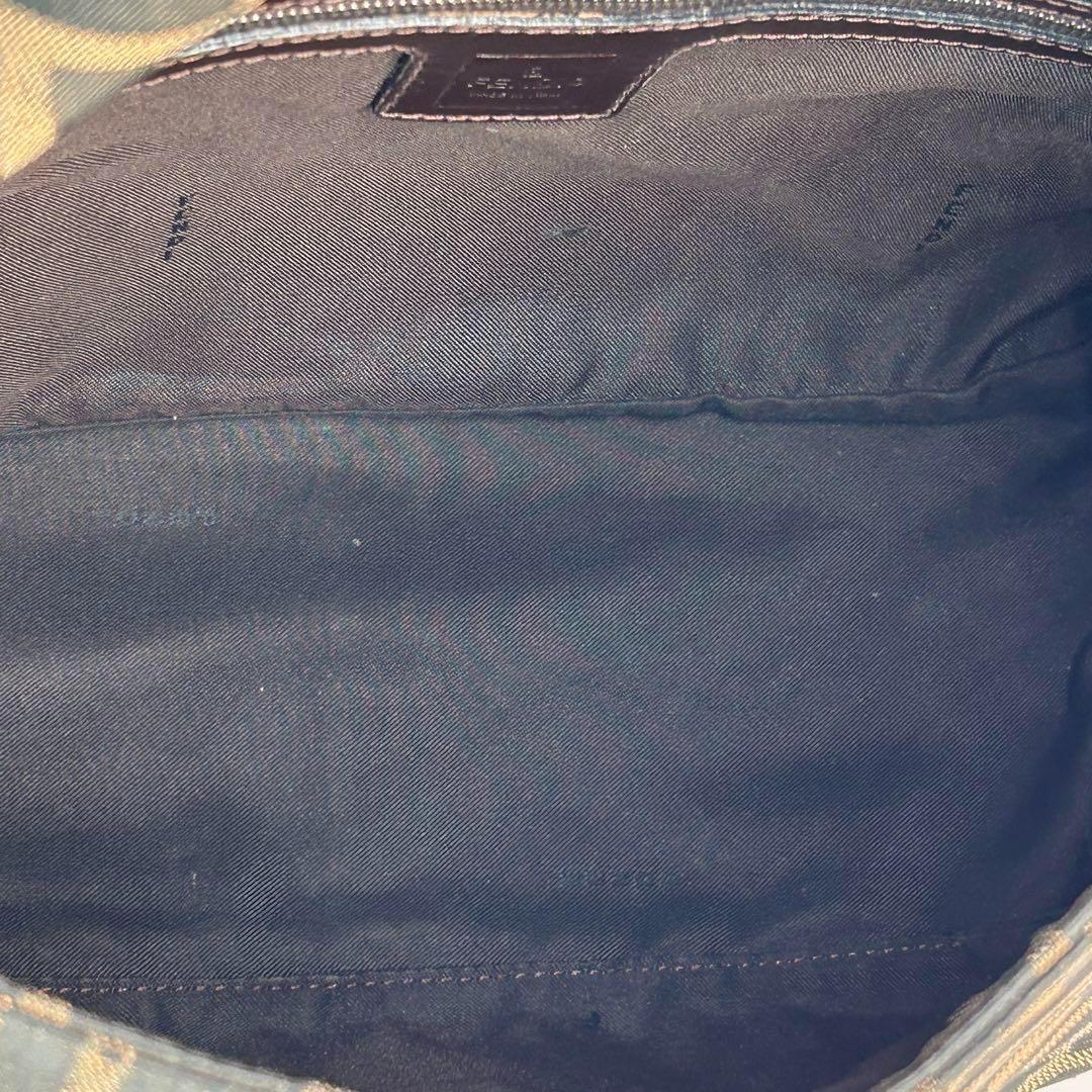 【美品】 美品 フェンディ FENDI ズッカ柄 バゲットバッグ マンマバケット ショルダーバッグ ワンショルダー FFロゴ 