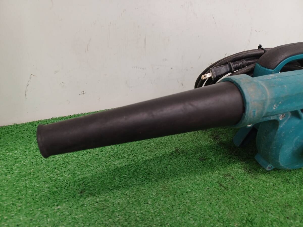 【中古品】makita(マキタ) 100vブロワ UB1102 電動工具/ITSR7PYF4FEL