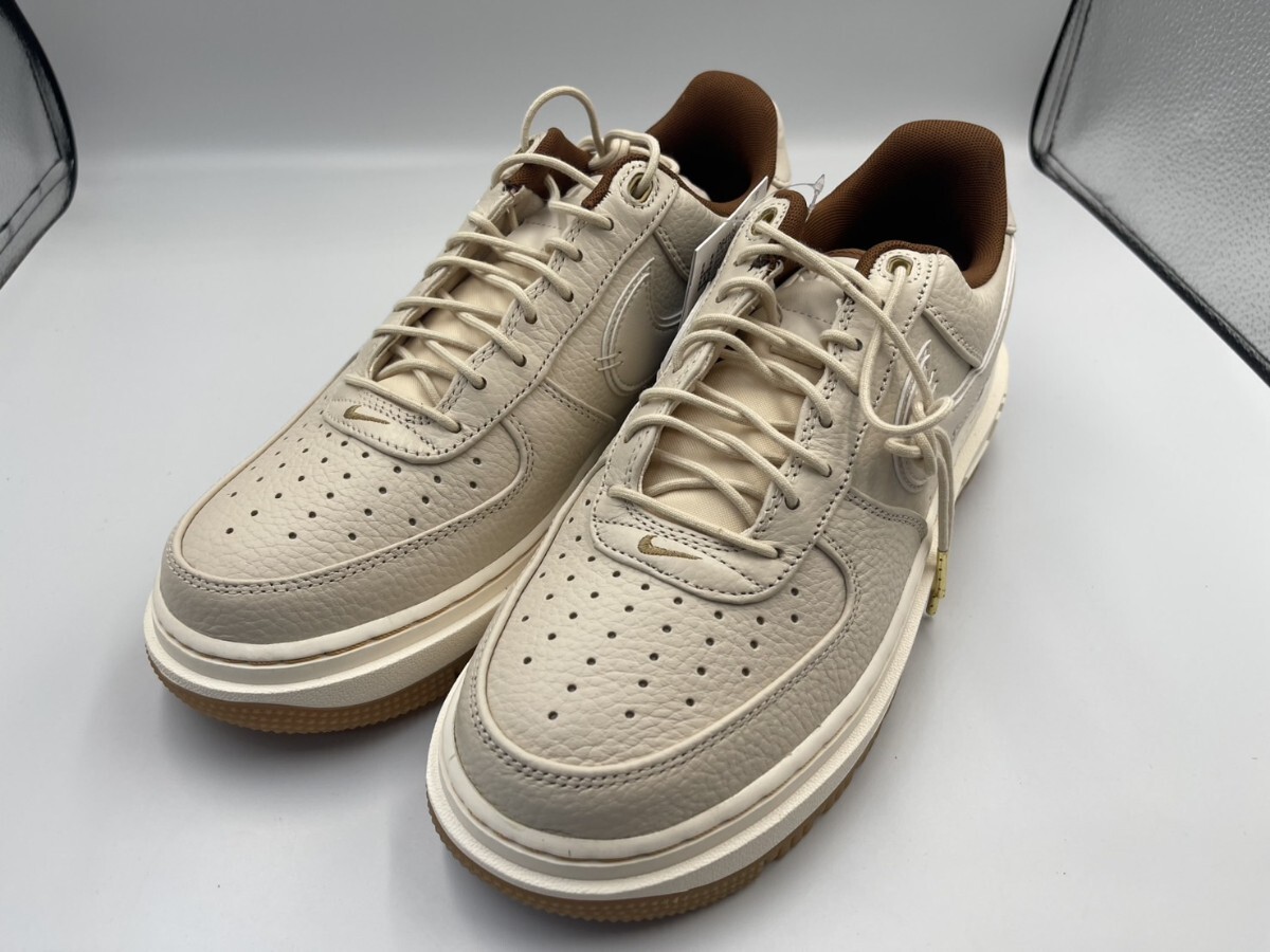NIKE公式】エア フォース 1 ラックス 'Pearl White' (DB4109-200