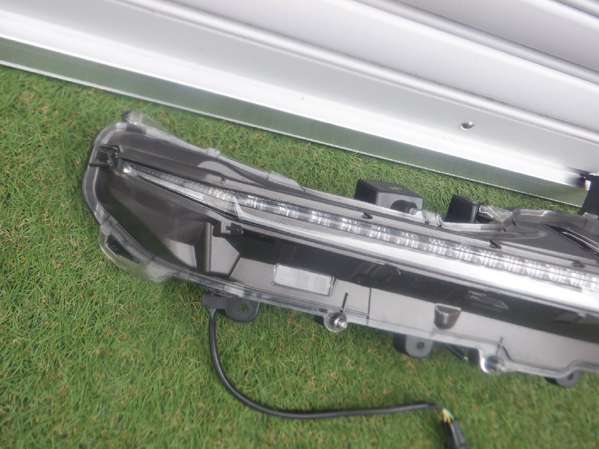  Lexus оригинальный AGZ10 AGZ15 AYZ10 AYZ15 NX300 NX200 NX поздняя версия LED последовательный габаритный фонарь указатель поворота правая сторона KOITO 78-36 прекрасный товар 