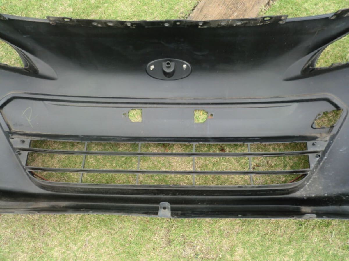  Subaru BRZ ZC6 предыдущий период передний бампер ( темно-серый * металлик ) трещина, царапина есть 