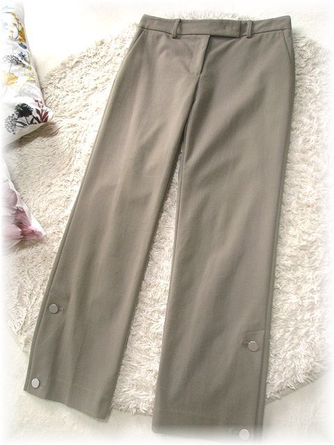送料無料*セオリーリュクス/theory luxe*裾元ボタンデザインクロップドパンツ/ストレッチ素材/コットンナイロン/ウォッシャブル/036