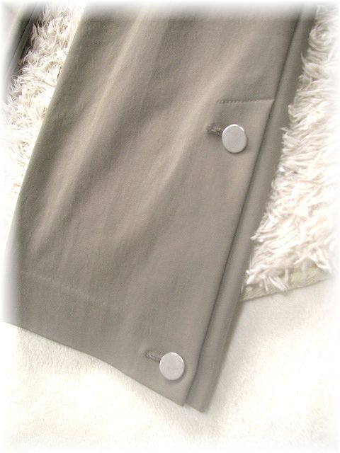 送料無料*セオリーリュクス/theory luxe*裾元ボタンデザインクロップドパンツ/ストレッチ素材/コットンナイロン/ウォッシャブル/036