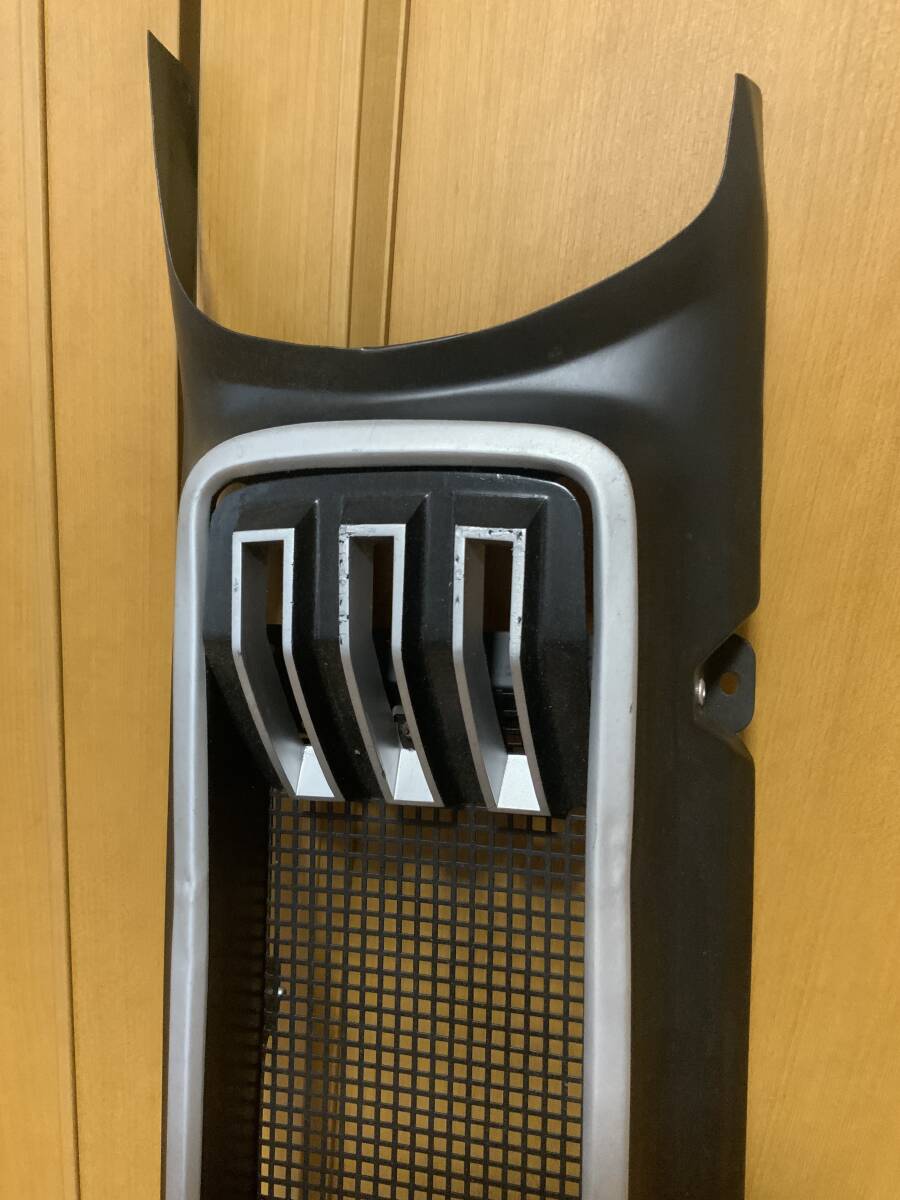 B110 サニトラ 鉄グリル