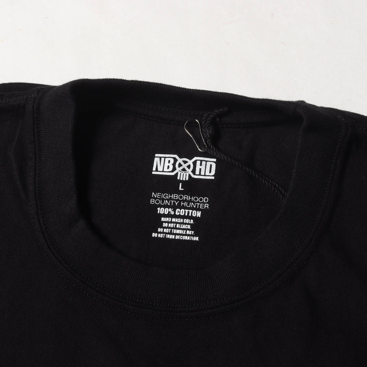 【新品】NEIGHBORHOOD ネイバーフッド Tシャツ サイズ:L / 25SS BOUNTY HUNTER グラフィック クルーネック Tシャツ (TEE SS-2) / ブラック