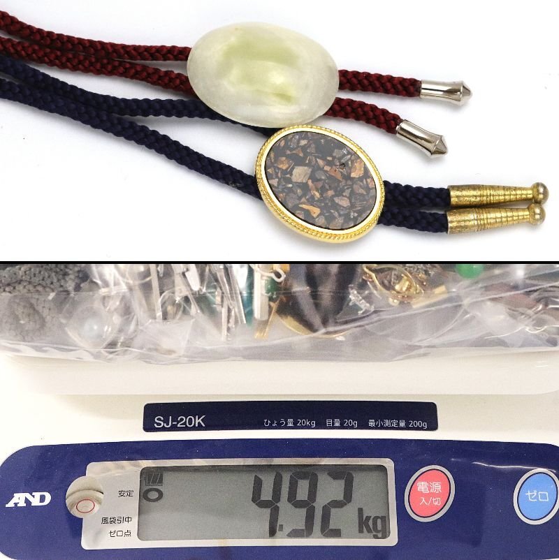 おたからや◇カフス・タイピン等おまとめ《約4.92kg 箱,袋含》本 おたからや◇カフス・タイピン等おまとめ《約4.92kg 箱,袋含》本