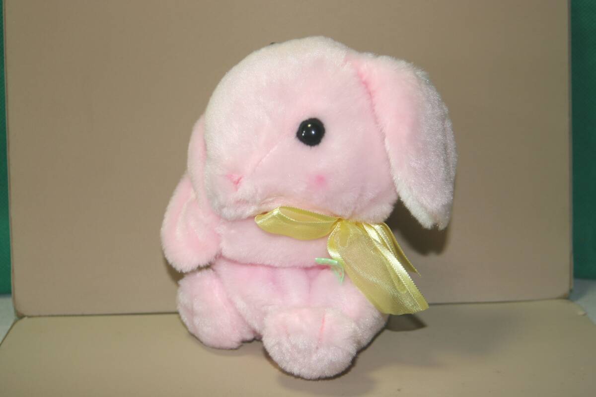 ぽてうさろっぴー パールビーズの持ち手 プリティーポーチ みみぴょん ピンク　約15cm　ぬいぐるみポーチ 黃色リボン