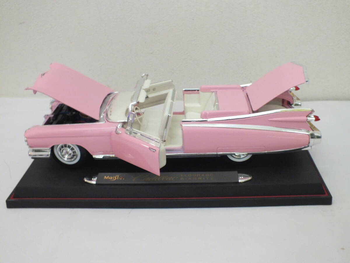 ★Maisto ピンク キャデラック エルドラド 1959 1/18（プレスリーの愛車）★（5593）