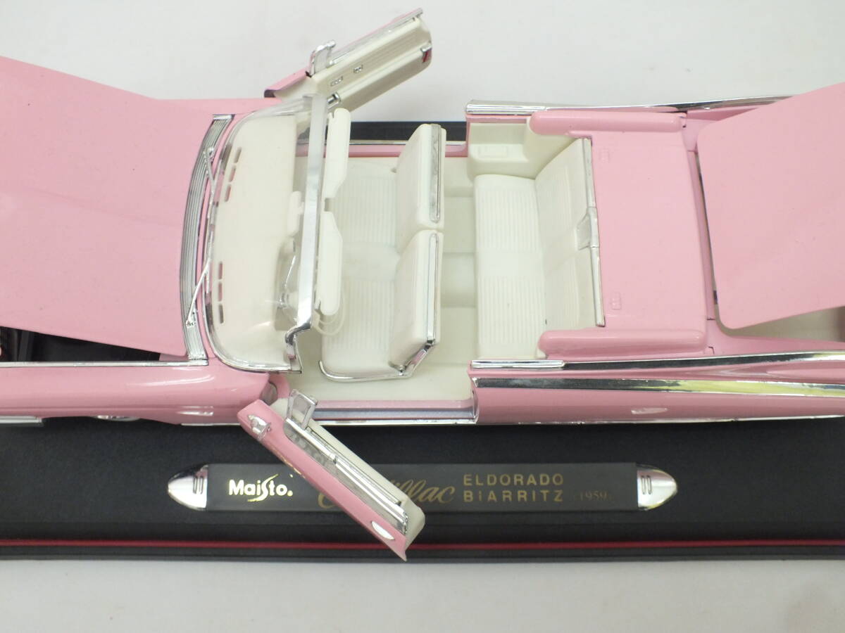 ★Maisto ピンク キャデラック エルドラド 1959 1/18（プレスリーの愛車）★（5593）