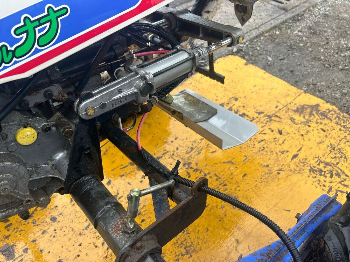 宮崎　イセキ　野菜移植機 自走式　移植機　PVH1 2.4馬力　マルチ　動画あり 宮崎 イセキ 野菜移植機 自走式 移植機 PVH1 2.4馬力 マルチ