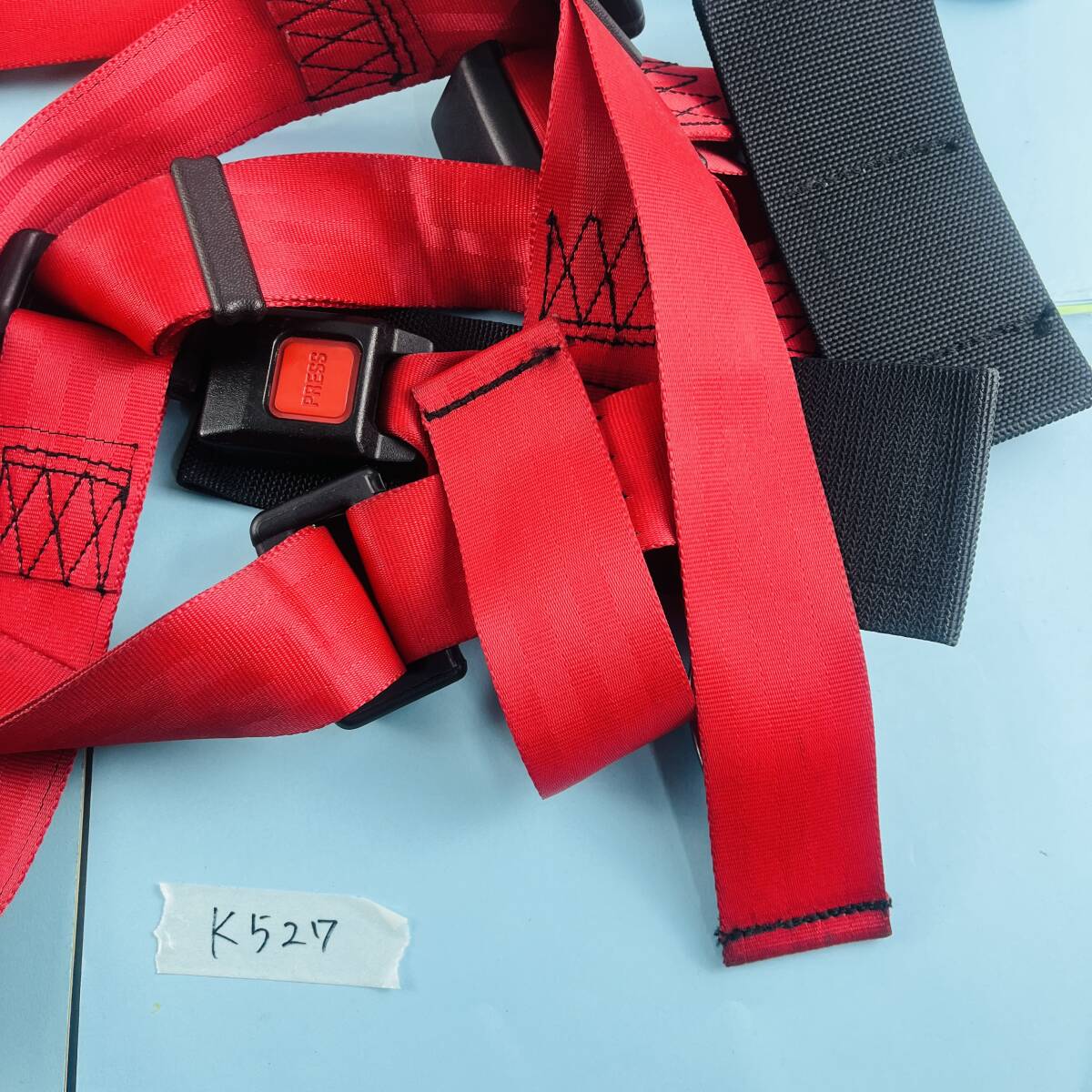 (ヤ)K527 TOMEI シートベルト TKS-FN-1009 タカタサービス株式會社 レッド 車 備品 4點式シートベルト