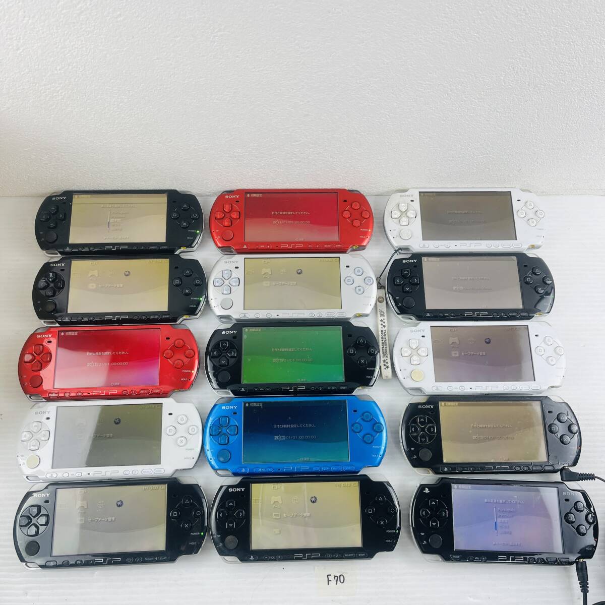 (ヤ)F70【本體まとめ】PSP 2000 1臺 3000 14臺 まとめ PlayStation Portable プレイステーションポータブル 攜帯型ゲーム機(jī) 第6世代