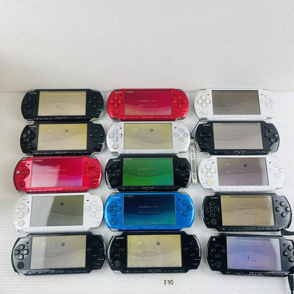 (ヤ)F70【本體まとめ】PSP 2000 1臺 3000 14臺 まとめ PlayStation Portable プレイステーションポータブル 攜帯型ゲーム機(jī) 第6世代