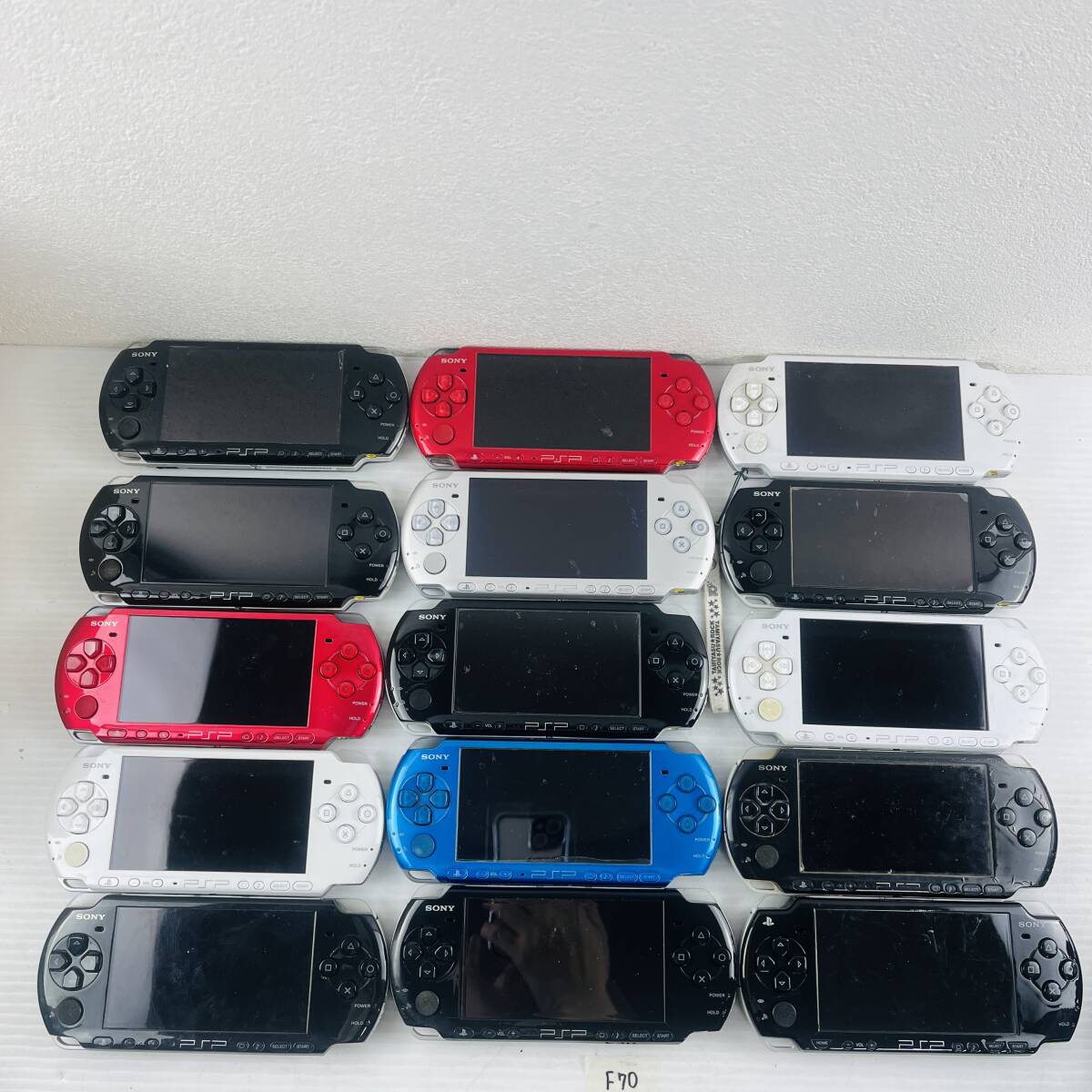 (ヤ)F70【本體まとめ】PSP 2000 1臺 3000 14臺 まとめ PlayStation Portable プレイステーションポータブル 攜帯型ゲーム機(jī) 第6世代