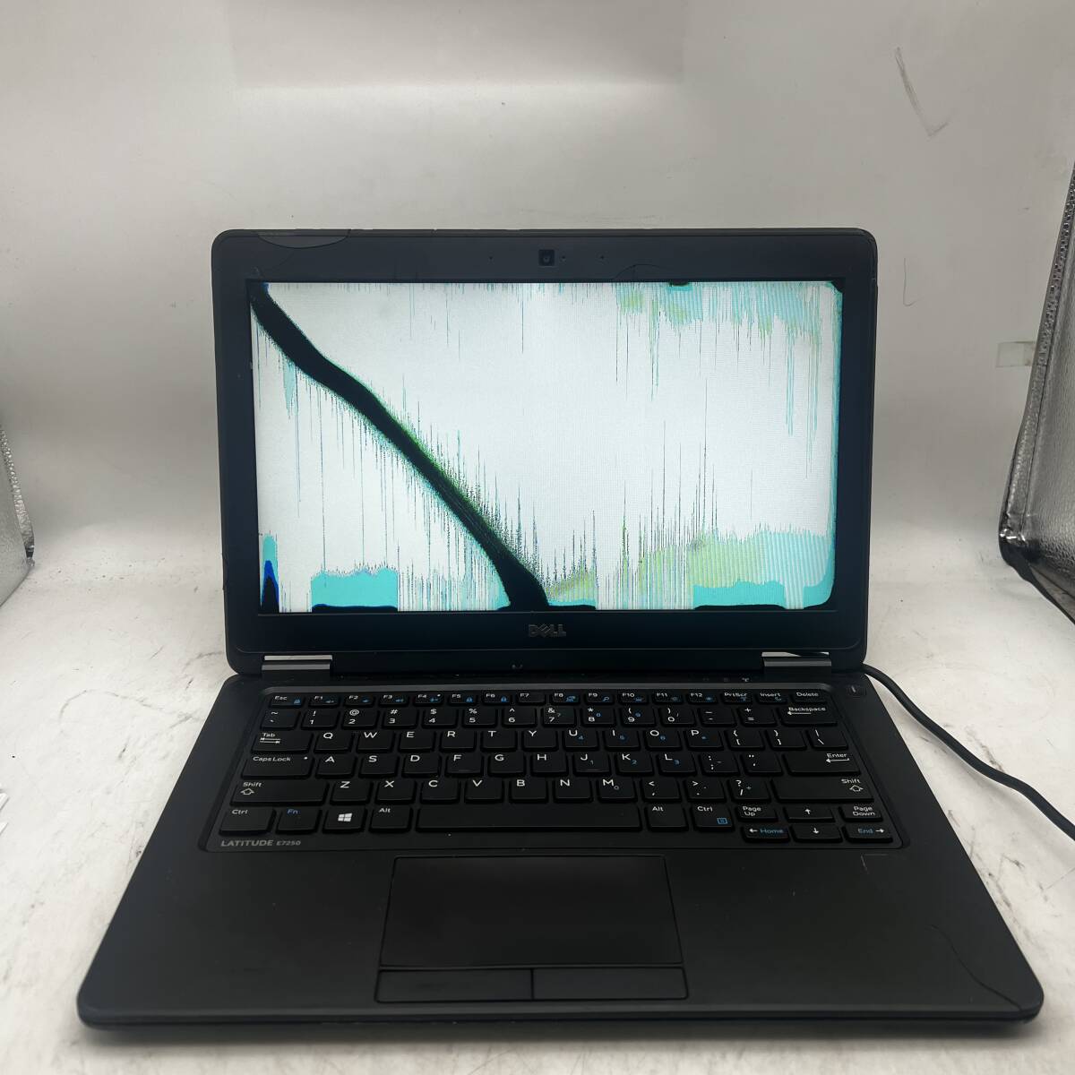 Dell/E7250/13.3インチ/_画像1