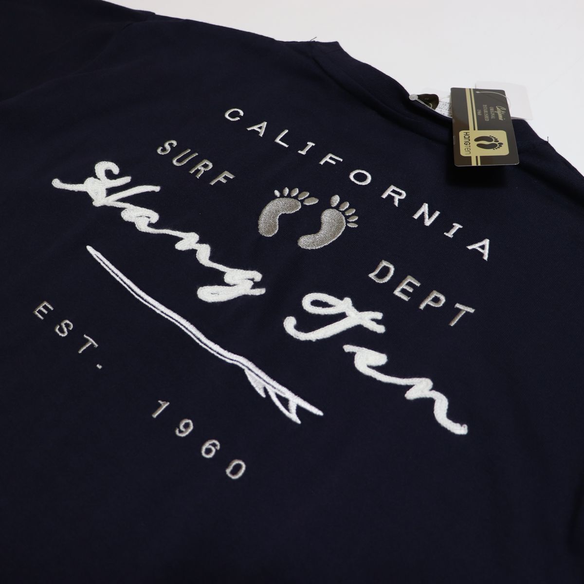 ○送料390円可能商品 ハンテン HANGTEN 新品 メンズ SURF DEPT ロゴ刺繍 半袖 Tシャツ 紺 Lサイズ [SM565-BL5-L] 一 三 弐★QWER★