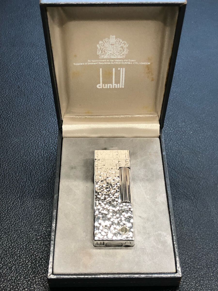 Dunhill ダンヒル ガスライター シルバーカラー 箱付き 綺麗です