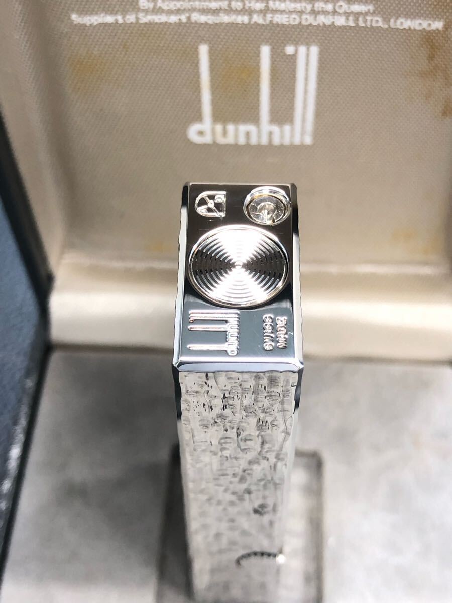 Dunhill ダンヒル ガスライター シルバーカラー 箱付き 綺麗です