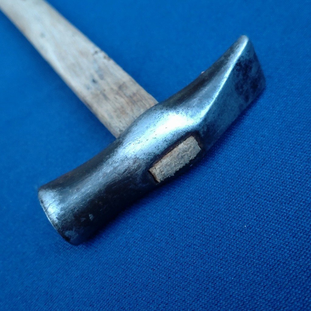 片口玄能 金槌 金づち ハンマー 玄翁 玄能 大工道具 工具 日本制 頭約58㎜ 打面約16㎜ 刃面約15㎜ 全長約242㎜ 重量約82g 【1418】