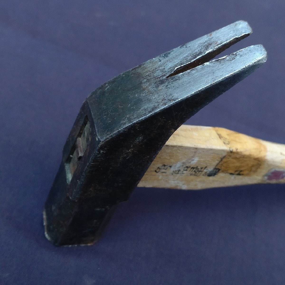 角箱屋槌 中 金槌 金づち 玄能 玄翁 大工道具 工具 日本制 頭約105㎜ 打面約22㎜ 全長約300㎜ 重量約350g 【0340】