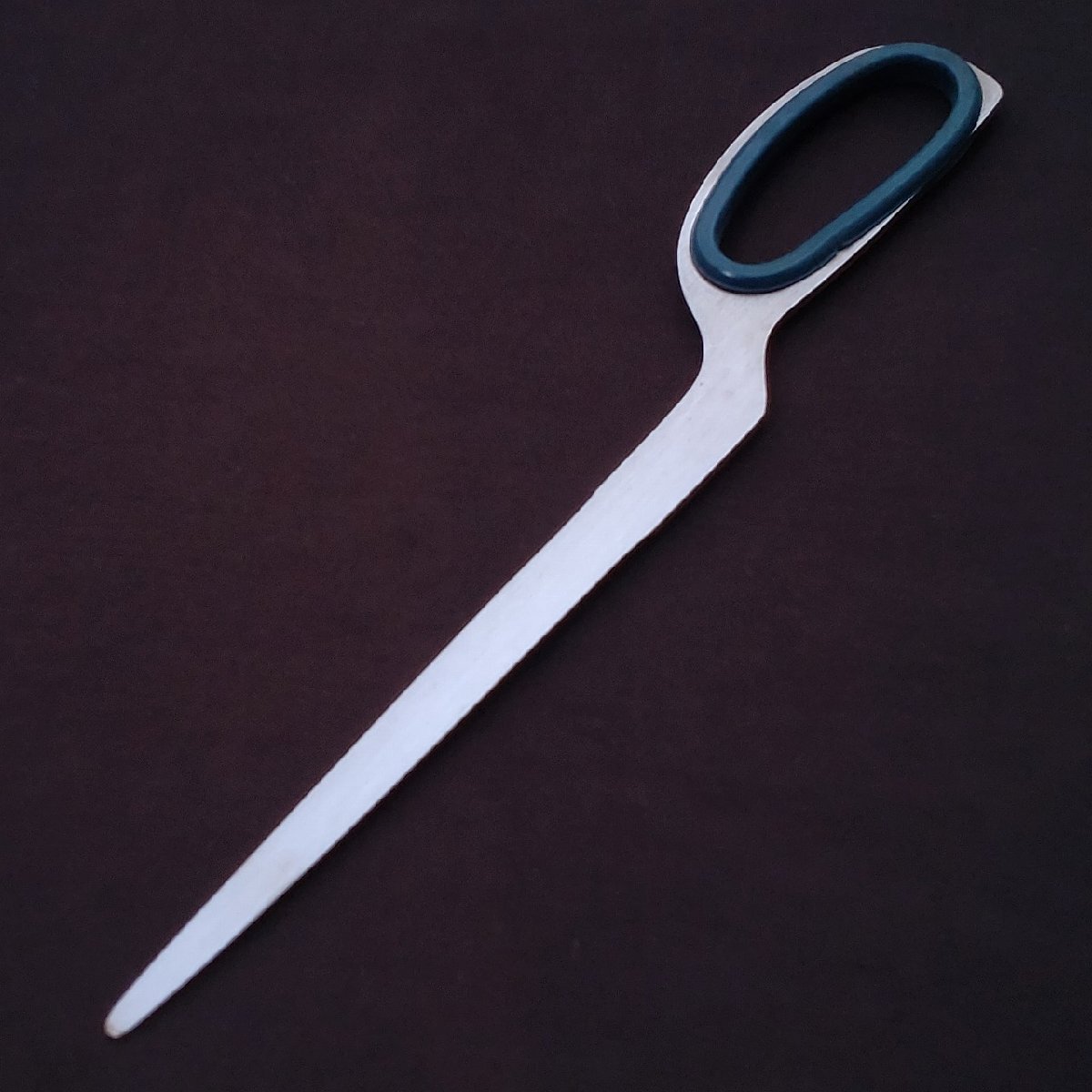 ペーパーナイフ STAINLESS STEEL 全長(zhǎng)約200㎜ 刃長(zhǎng)約100㎜ レターオープナー 紙ナイフ 文房具 【0065】