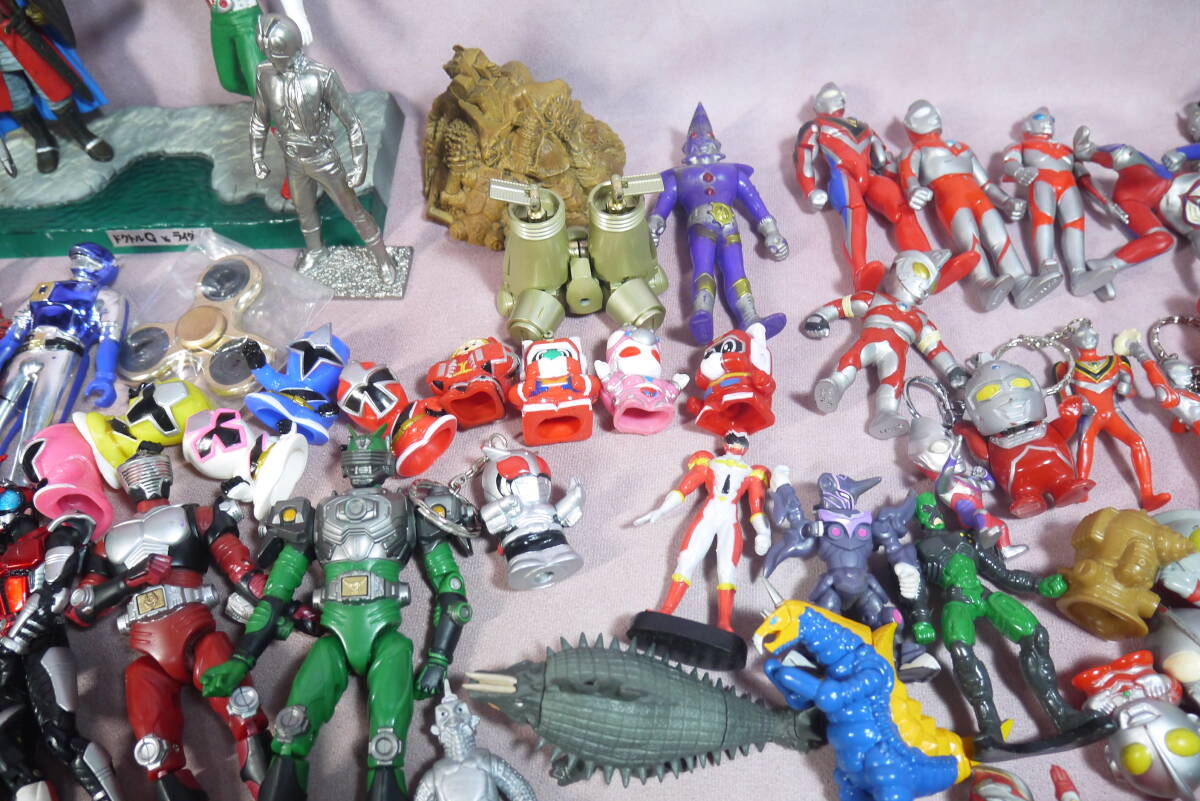 ウルトラマン 指人形 27体セット 一部仮面ライダー - メルカリ