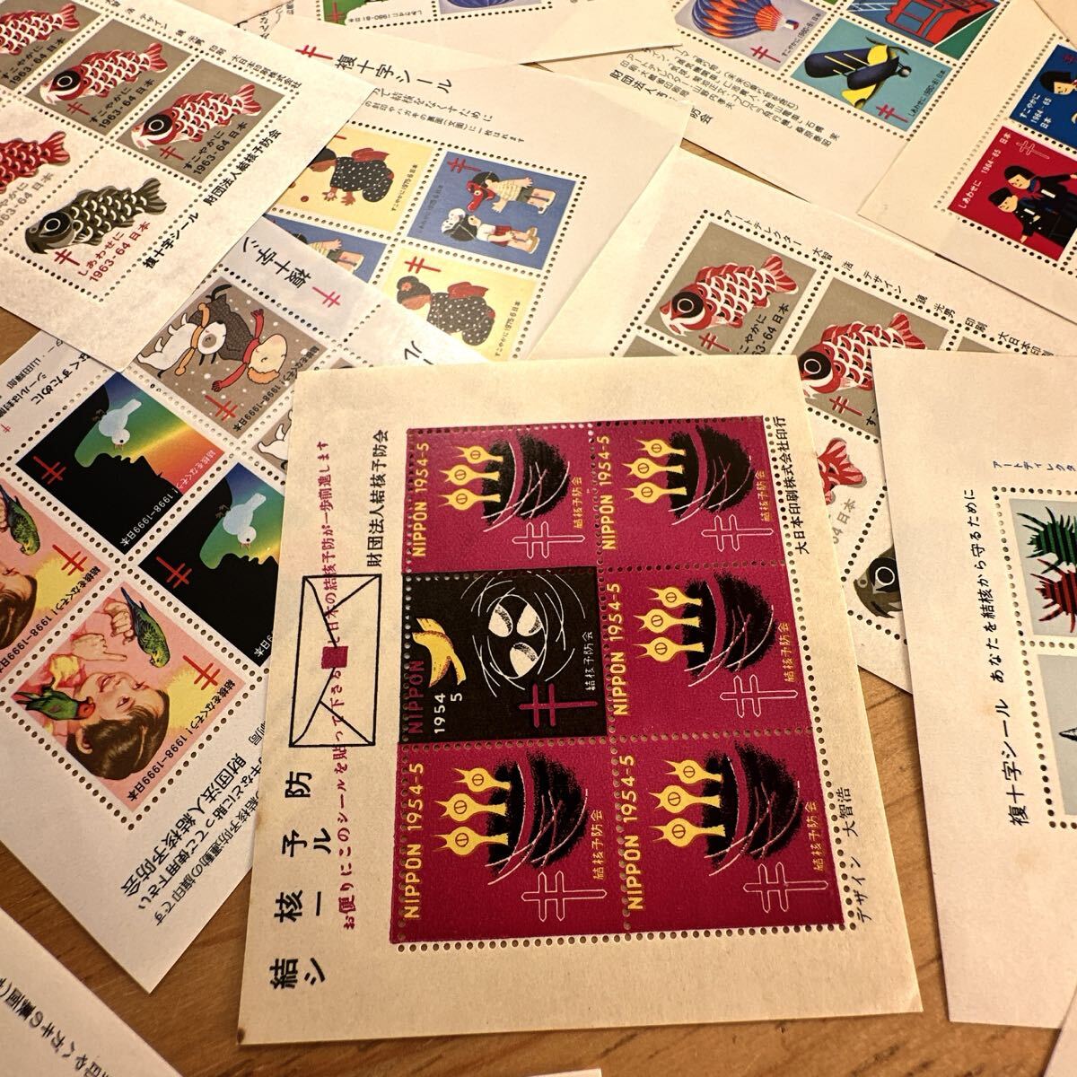 複十字シール 小型シート いろいろおまとめ(印刷物)|売買された 複十字シール 小型シート いろいろおまとめ(印刷物)|売買された