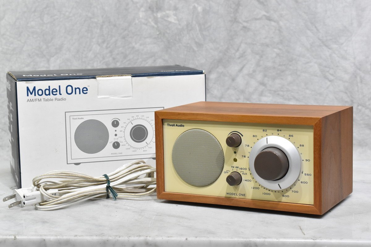【G】Tivoli Audio MODEL ONE AM/FMラジオ チボリオーディオ 3056903