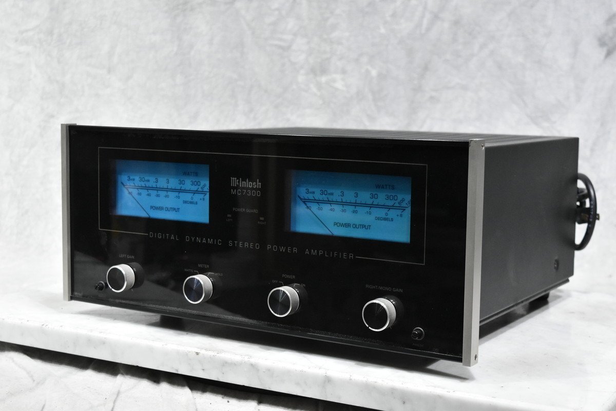 【B】McIntosh MC7300 ステレオパワーアンプ マッキントッシュ 3027358【送料無料!!】
