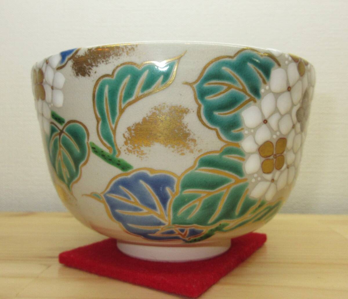 送料込【逢絢亭・新品】茶道具 茶碗 京焼 仁清 紫陽花の図 手塚岳陵 共箱入り Yahoo!オークション - 【逢絢亭・新品】茶道具 茶碗 京焼 仁清