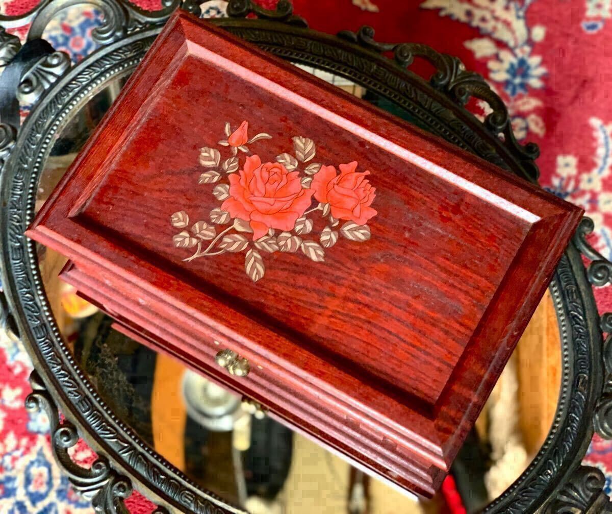 レトロ】 ジュエリーボックス オルゴール付き 木製 宝石箱 レトロ】 ジュエリーボックス オルゴール付き 木製 宝石箱