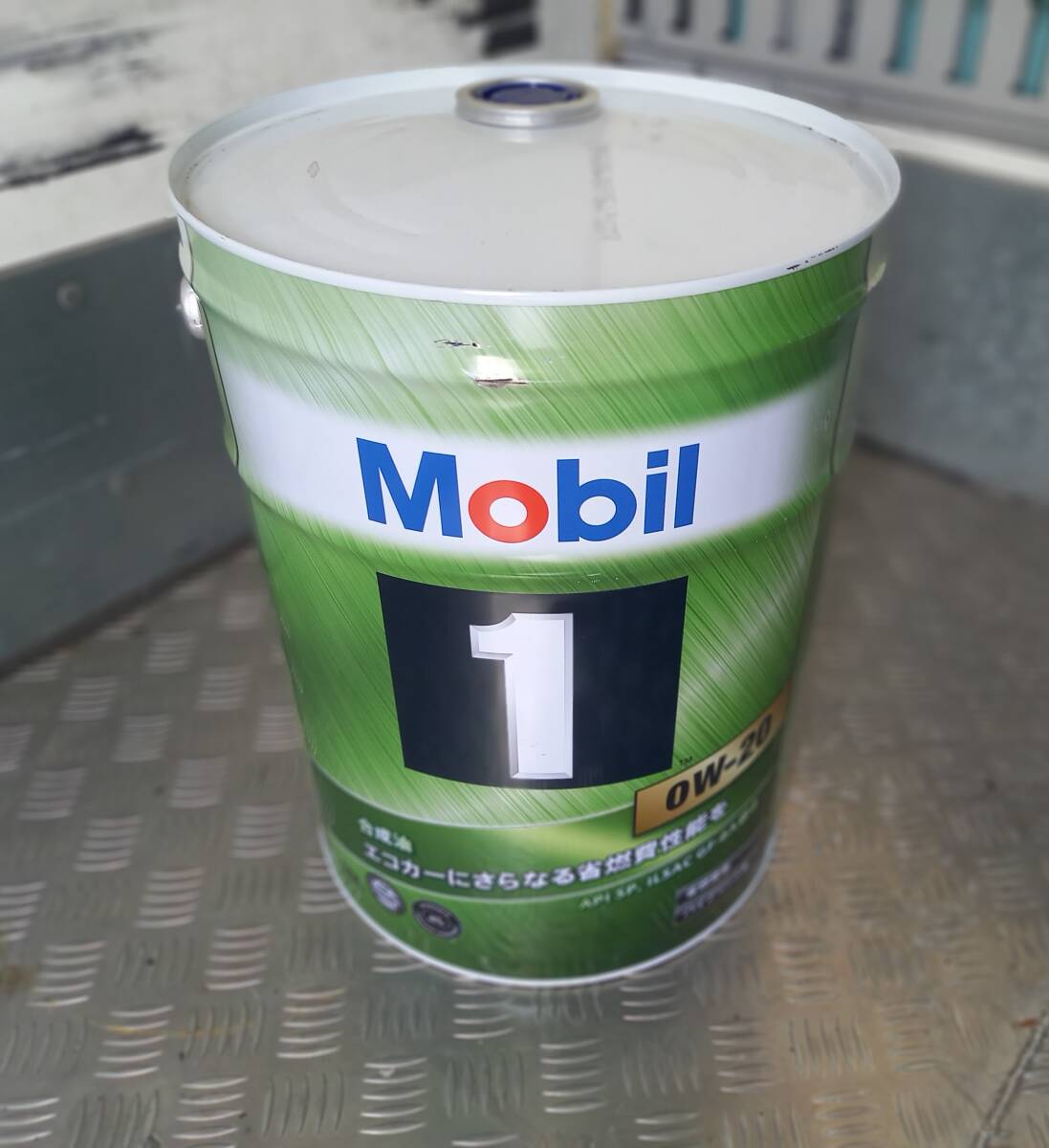 モービル１ Mobil 1 0W-20 20L API SP ILSAC GF-6A 未使用品 Mobil 合成油　 ハイブリッド車、省燃費(fèi)車、軽自動(dòng)車