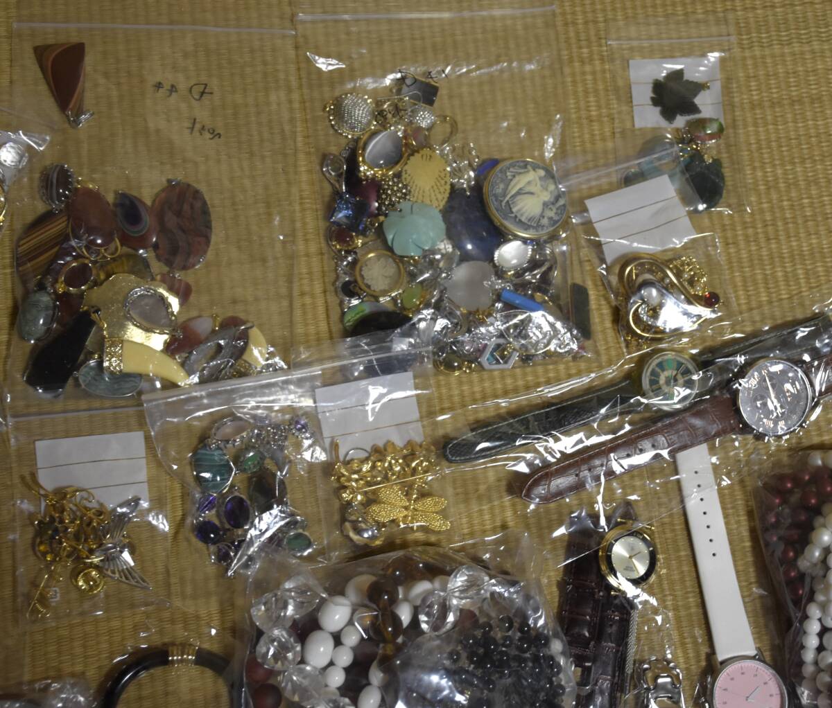 レディースアクセサリー 　 ネックレス?ペンダント? カラーストーン ?天然石?フェイク品?時(shí)計(jì)