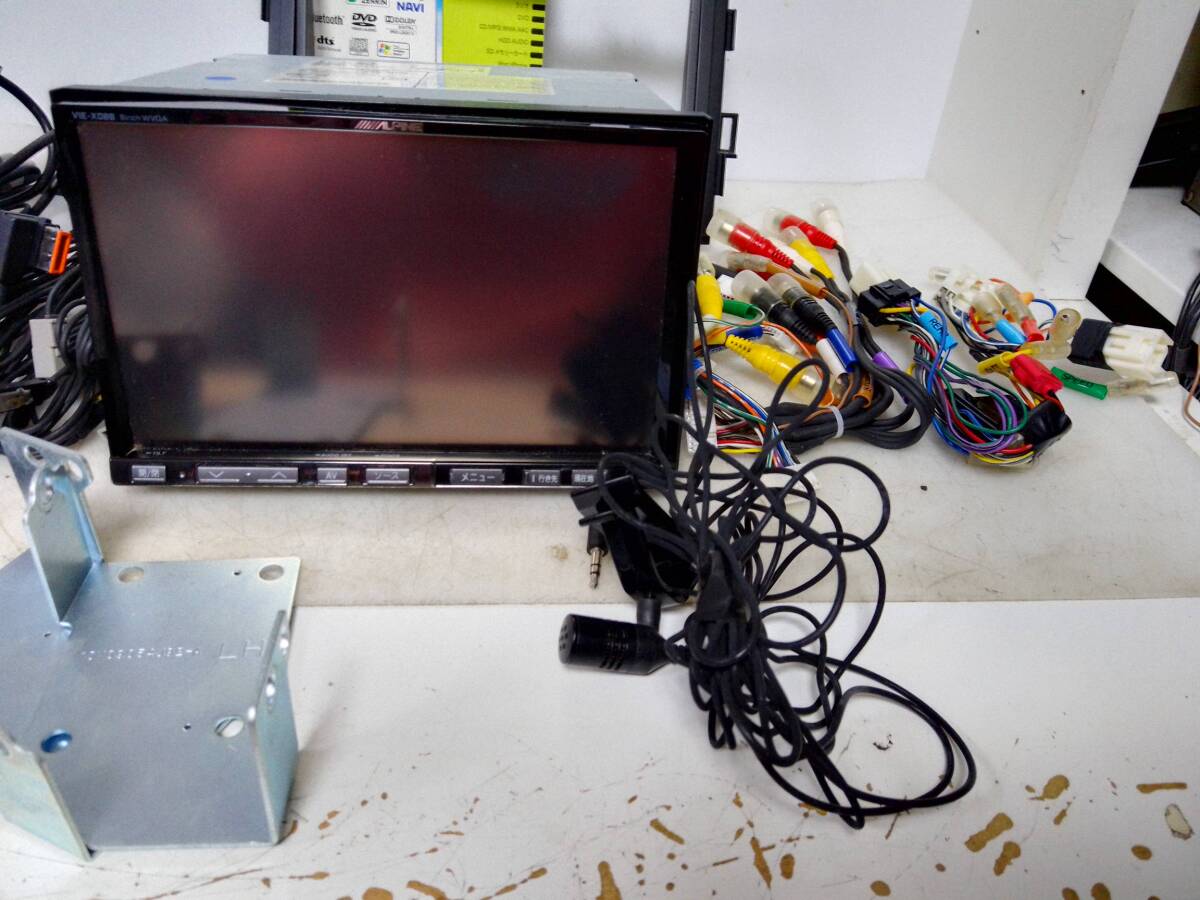 即決！アルパイン8インチHDDナビVIE-X088　70ヴォクシーVOXY/ノア用。