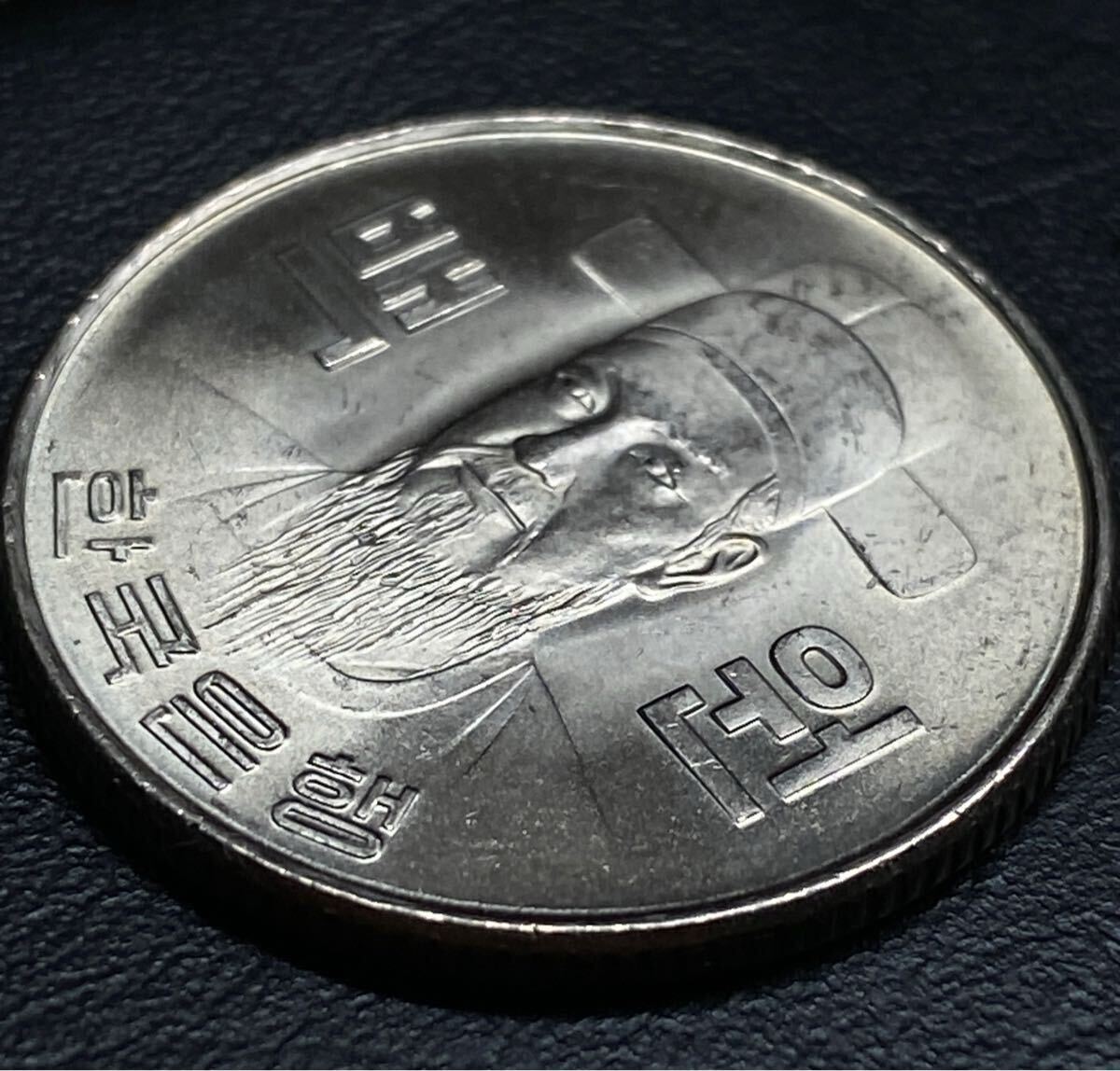 未使用 韓国 旧100ウォン 1972 Won 外国コイン 特年 古銭 硬貨