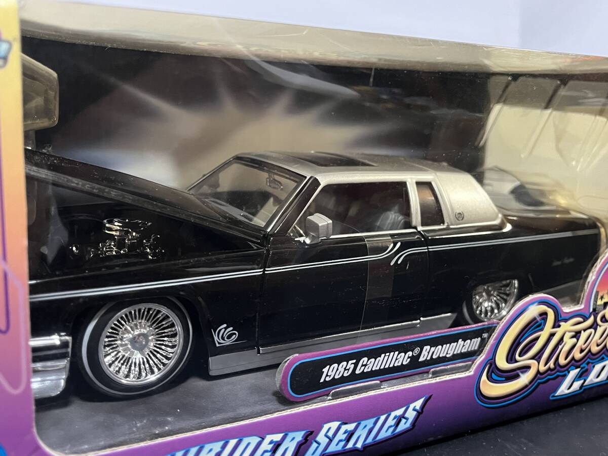 1/24 JADA 1985 Cadillac BROUGHAM キャデラック hq720.jpg?sqp=-