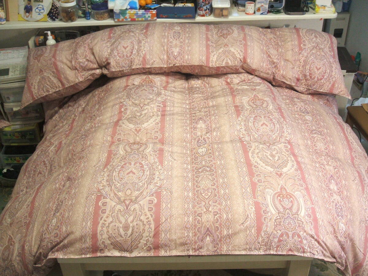 （ダブルサイズ）新品＊ボリュウーム有り＊専門店仕様＊エクセル＊フランス産ダウン増量１，７キロ入＊二層式暖か縫制生地＊高級羽毛布団