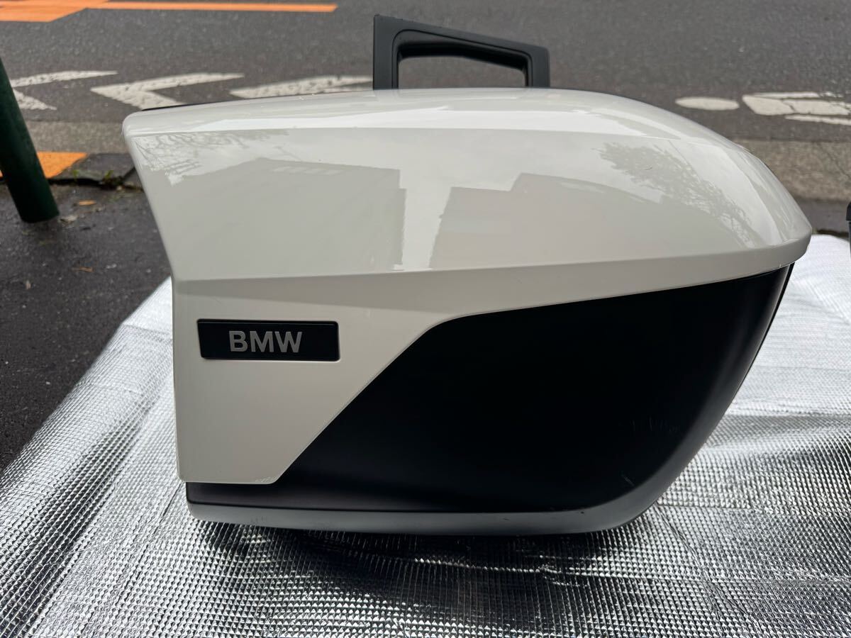 送料込み　bmwモトラッド r1250rt BMW純正　サイドパニアケース　左右セット　r1200rt k1600gt k1600gtlに