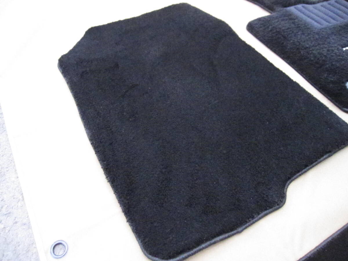 ■ZR-V　e:HEV　ハイブリッド　 　RZ4　フロアマット　プレミアムタイプ■中古　美品■