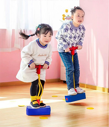 ジャンパー　ジャンピング玩具　バランスホッピング　3歳　4歳　大人　室內(nèi)　室外　親子 ピンク